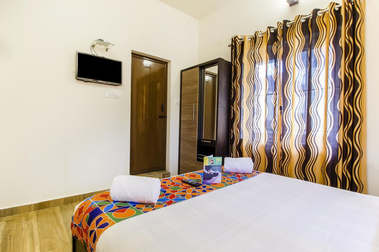 Fabexpress Grand Castle Hill Resorts - Ooty Lake - 800M Exterior foto